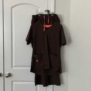 Carhartt force scrubs set